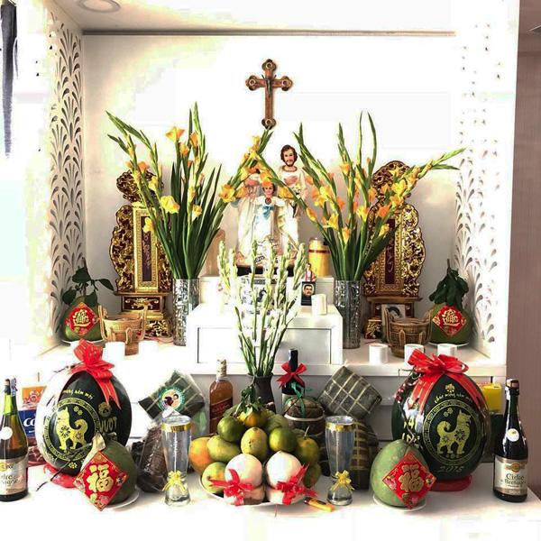 Chồng trẻ Kiều Minh Tuấn vung tay mua nhà 3 tỷ tặng Cát Phượng để minh chứng tình yêu